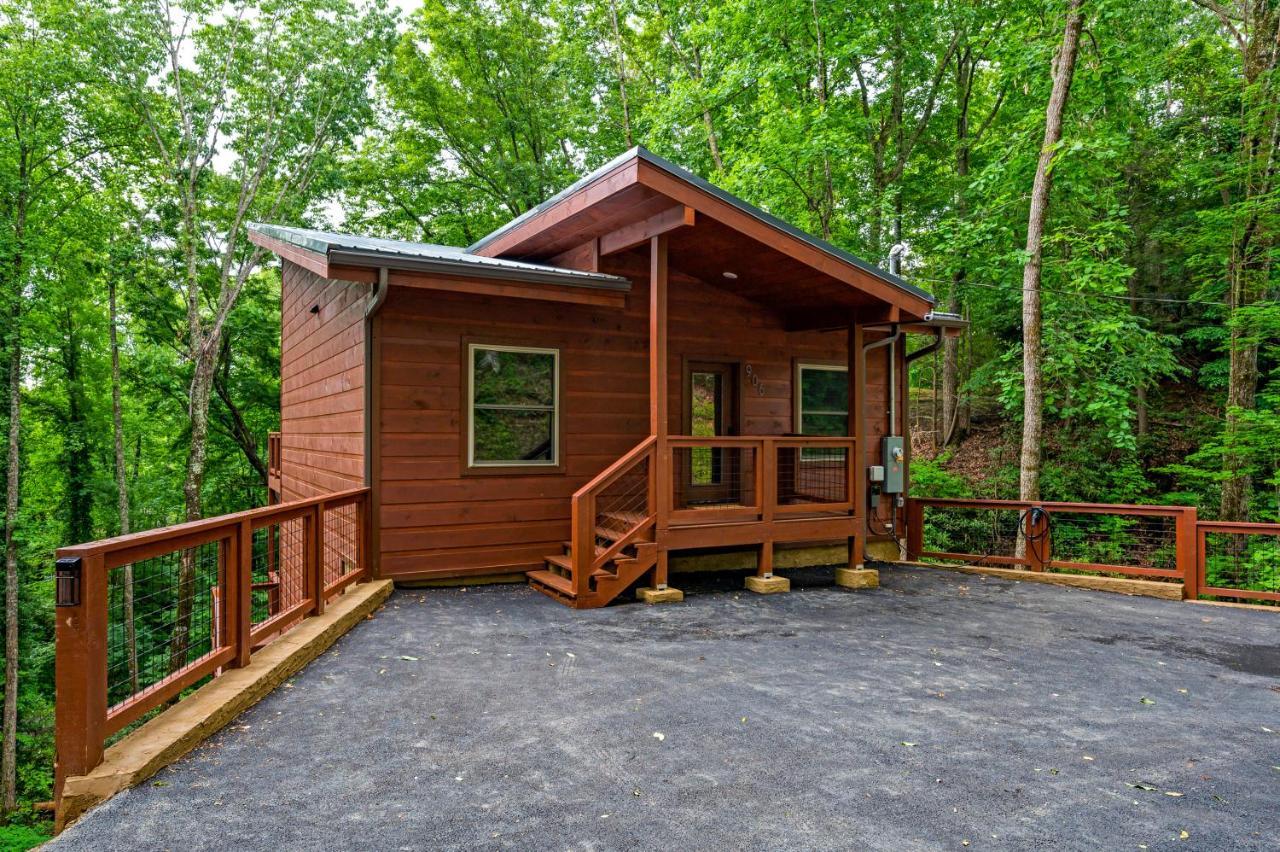 New Cozy Mountain Cabin Hot Tub Near Downtown Gatlinburg Εξωτερικό φωτογραφία